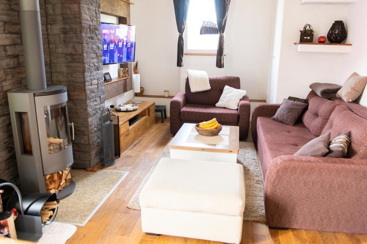 Apartman Ena Влашич Екстериор снимка