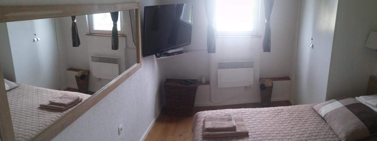 Apartman Ena Влашич Екстериор снимка