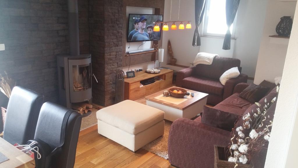 Apartman Ena Влашич Екстериор снимка
